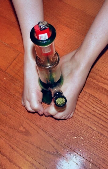 lunastonefreemium onlyfans ass