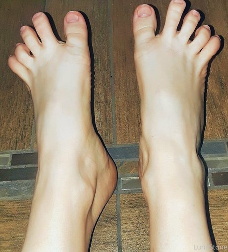 lunastonefreemium only fans naked