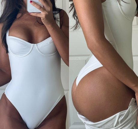 lylastonefree onlyfans pics