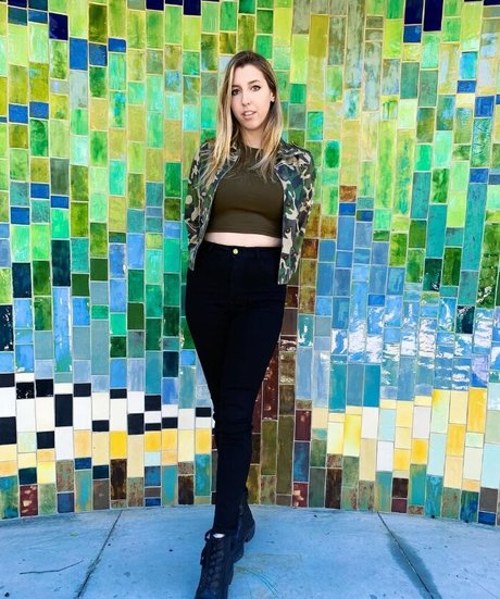 Abigail Cristea onlyfans boobs