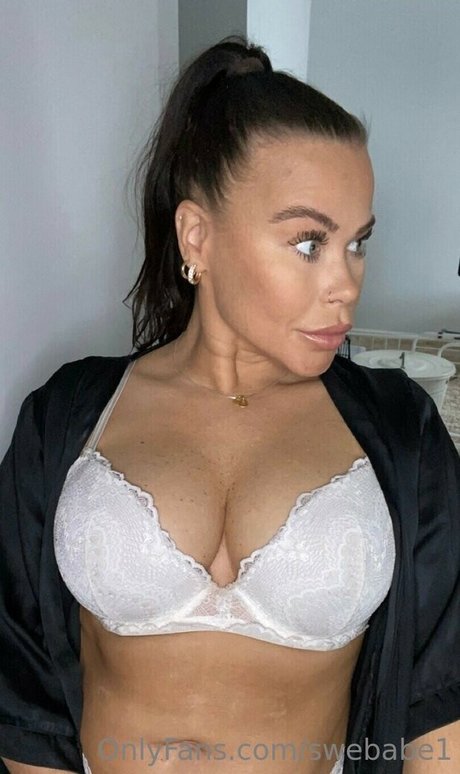 SweBabe1 onlyfans naked pics