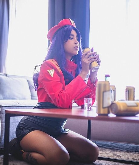 Sailor Gwen tits onlyfans