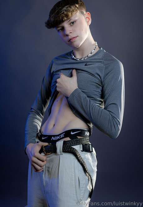 luistwinkyy onlyfans porn leaks
