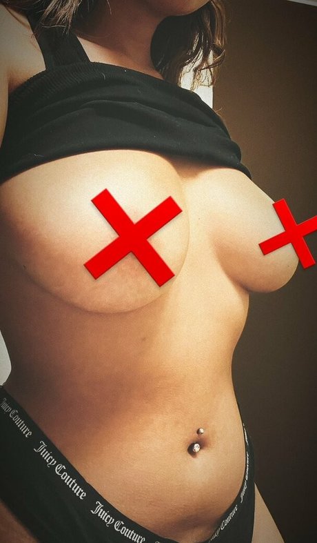 littlemissthicxy onlyfans sexy