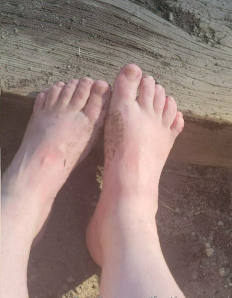 footloose and nude onlyfans leaks