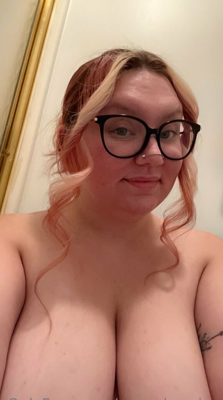 kenziemayxxx naked onlyfans leaked