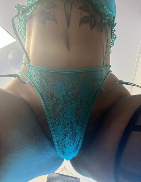 taylorhenries onlyfans photos