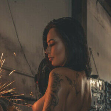 Giulia Veiga leaked onlyfans.