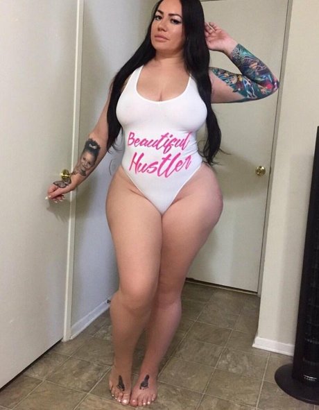 Elke Life pics onlyfans