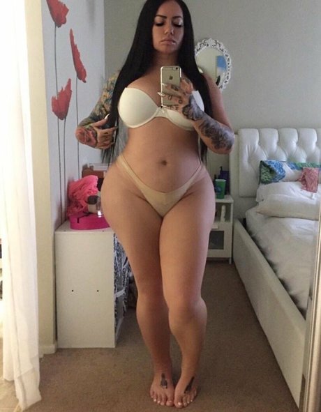 Elke Life onlyfans free