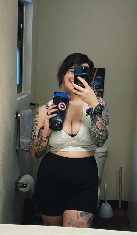 FrankieDarko onlyfans naked