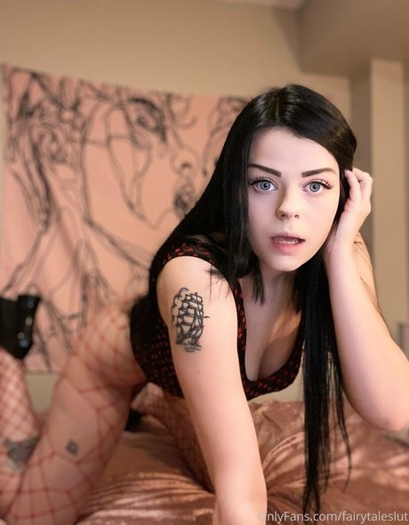 ravebbyjade onlyfans sex leak