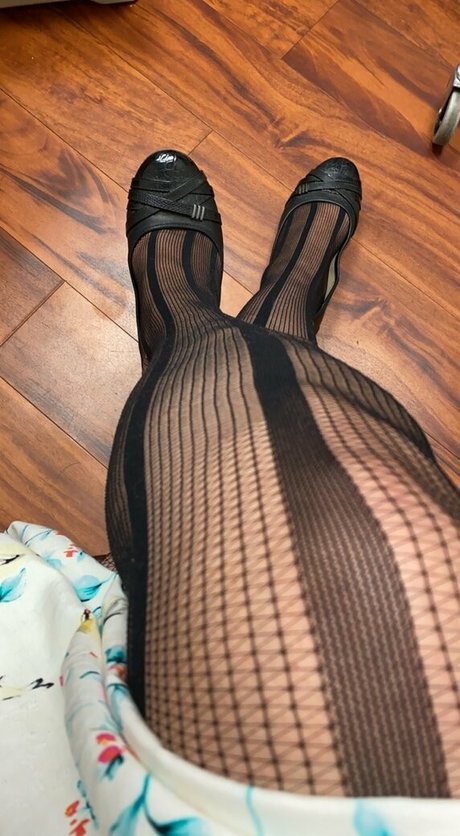 dizzykittenpaws onlyfans leaked naked