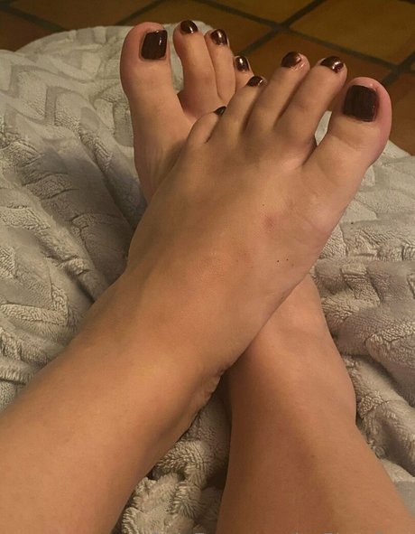 jes5icasfeet onlyfans leaked