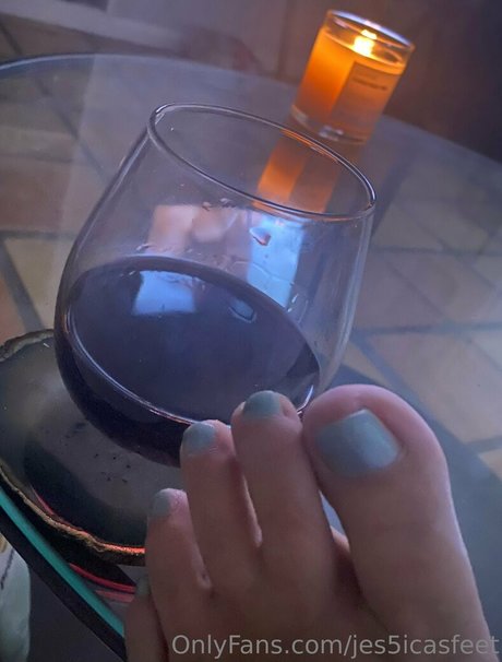 jes5icasfeet only fans pic