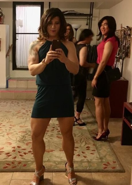 Eva The Supergirl only fans pic