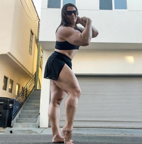 Eva The Supergirl only fans photos