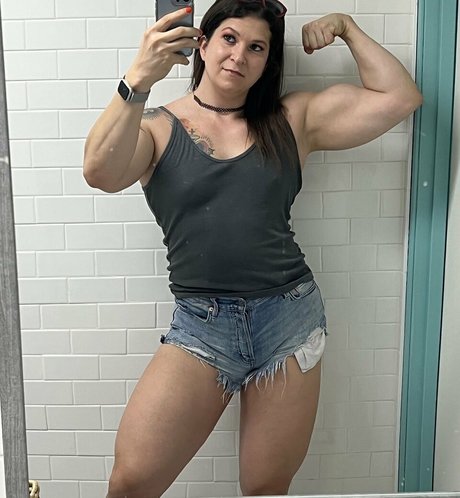 Eva The Supergirl free onlyfans