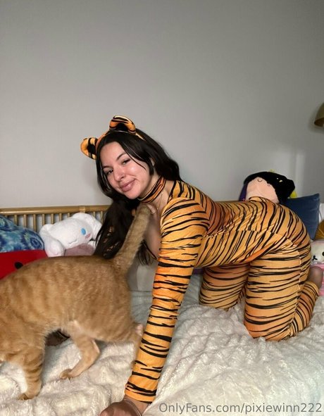 pixiewinn222 onlyfans nude