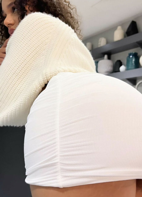 Nyymonet_ naked onlyfans leaks