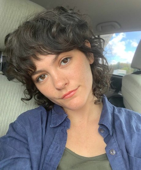 Alex Luciano onlyfans naked leak