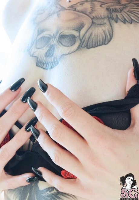 Neomabell onlyfans leaks.