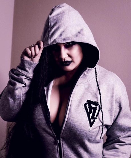 Su Yung onlyfans creator