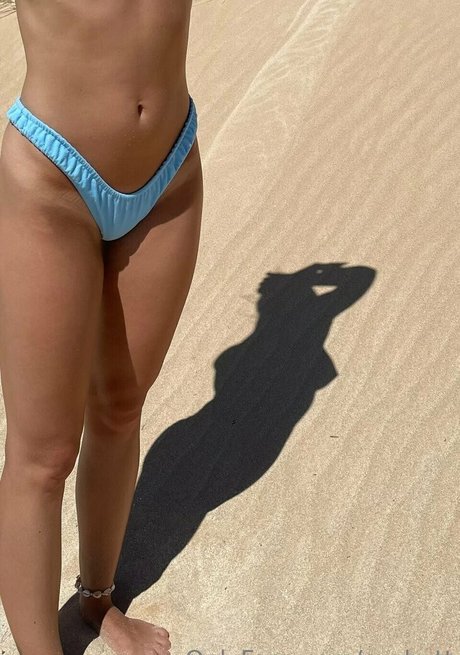 Cara Ellis onlyfans hot