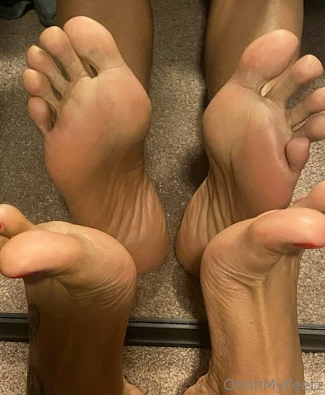 ohhhmyfeetz Profile pic