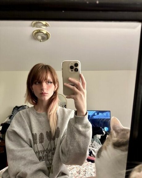 Daychain only fans pictures