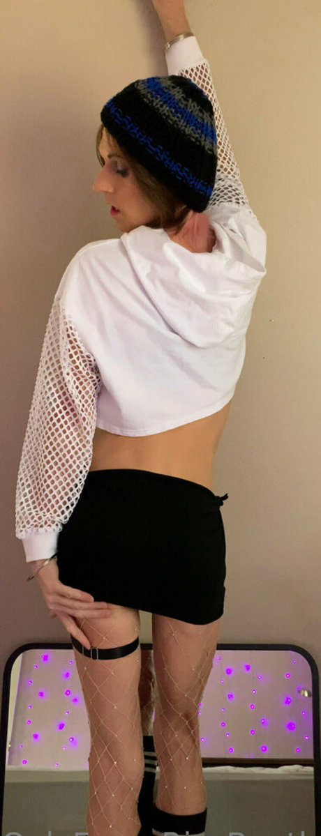 ria bentley onlyfans content type