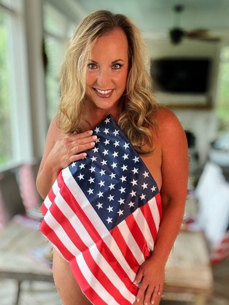 missbehavinxoxo only fans photos