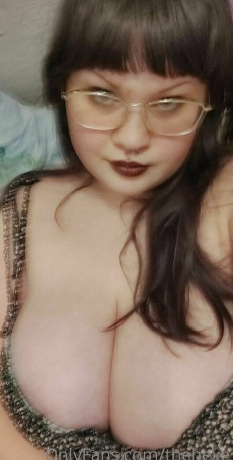 thehexe onlyfans strip