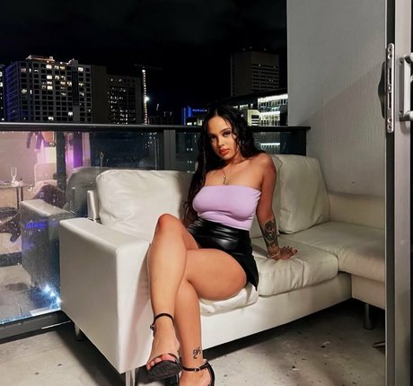 Madwavyy ass onlyfans