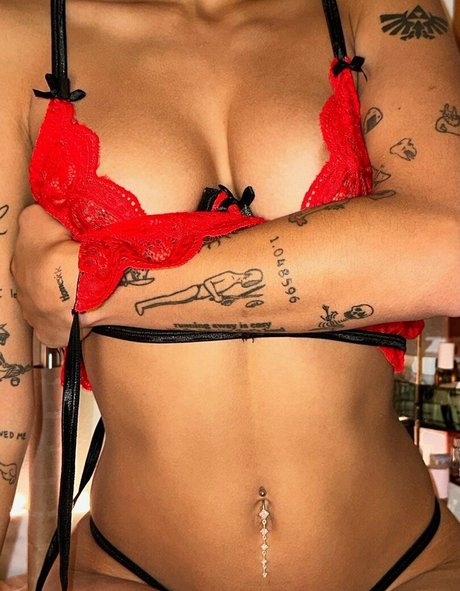 Noor Dabash sex tape onlyfans