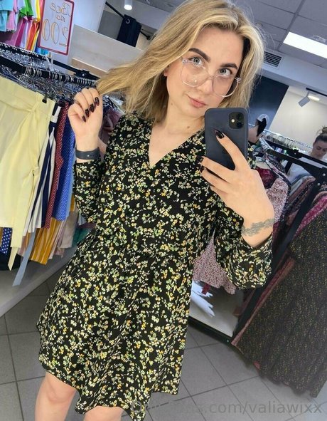 valiawixx nudes onlyfans leaks