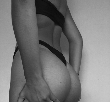 taynz wrld onlyfans strip