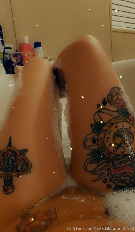 tattedlilmomma1990 onlyfans leak