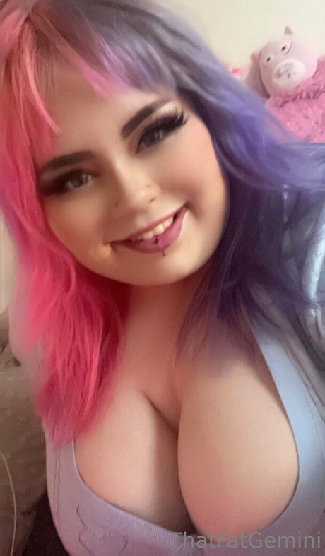 thatfatgemini onlyfans topless