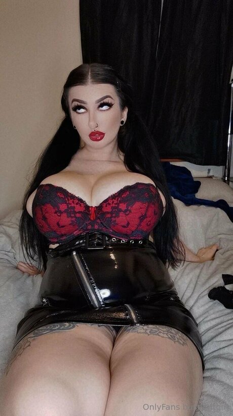 bustyaltgirl onlyfans leakes