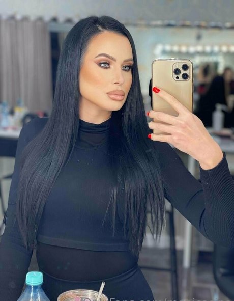 monicasins naked onlyfans