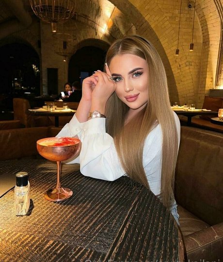 annabarby onlyfans porn