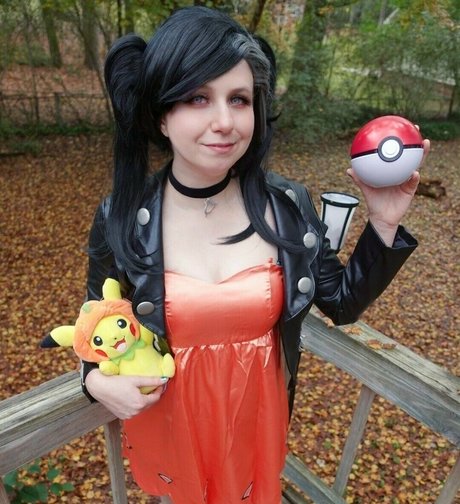 elladonella free onlyfans.