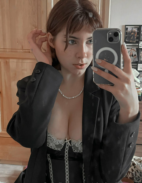 zlatka lesenok onlyfans leaked naked