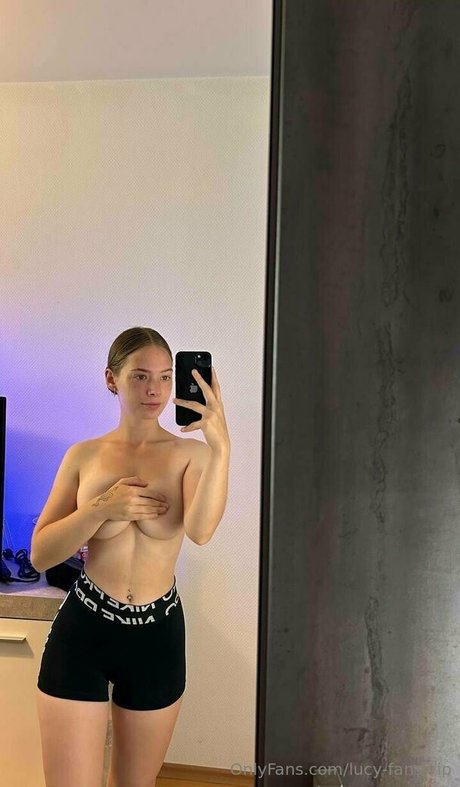 lucy fans vip leaked nude onlyfans