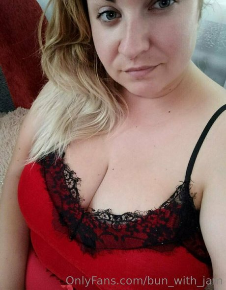 bun with jam nude porn onlyfans