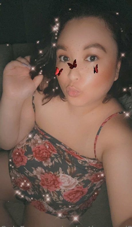 brattyprincess25 onlyfans nude pictures