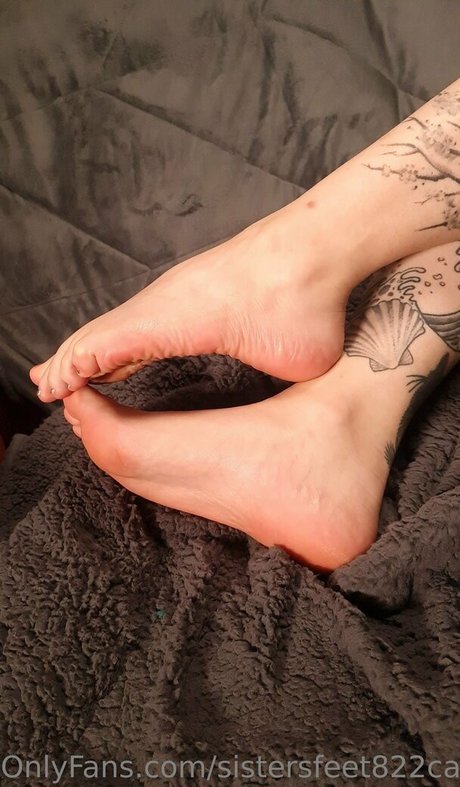 sistersfeet822casual onlyfans leak nudes
