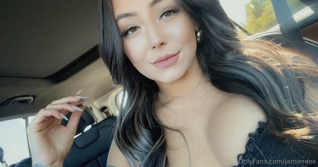 jamieraex onlyfans model images