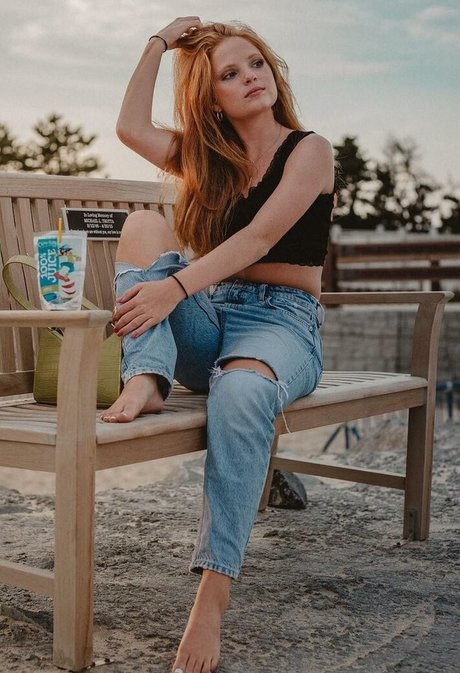 Sophia La Corte onlyfans nude tits